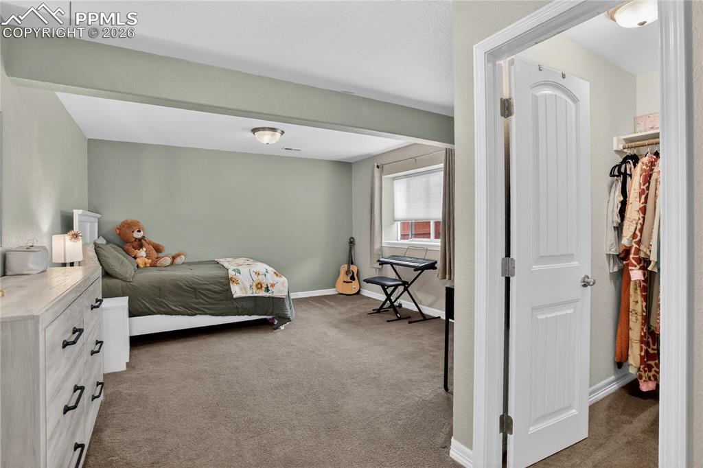 Image 20 of 25: Bedroom 5 - lower level