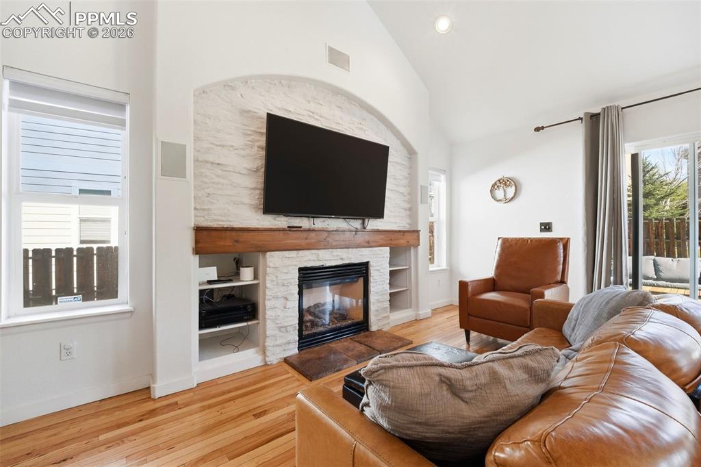 Image 13 of 49: Family Room