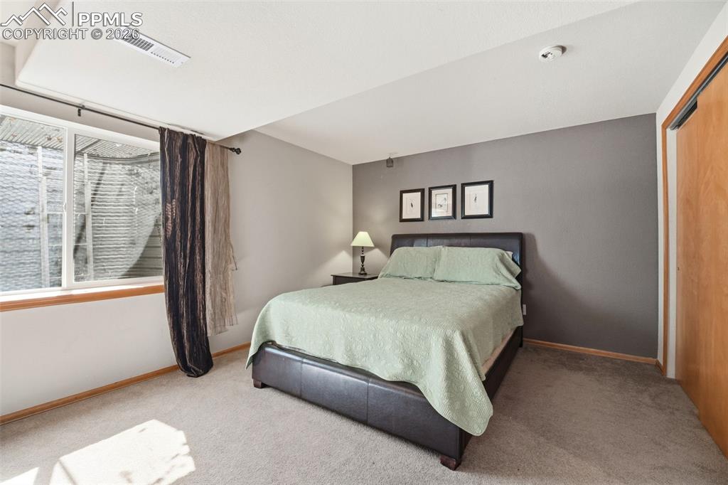 Image 35 of 49: Bedroom