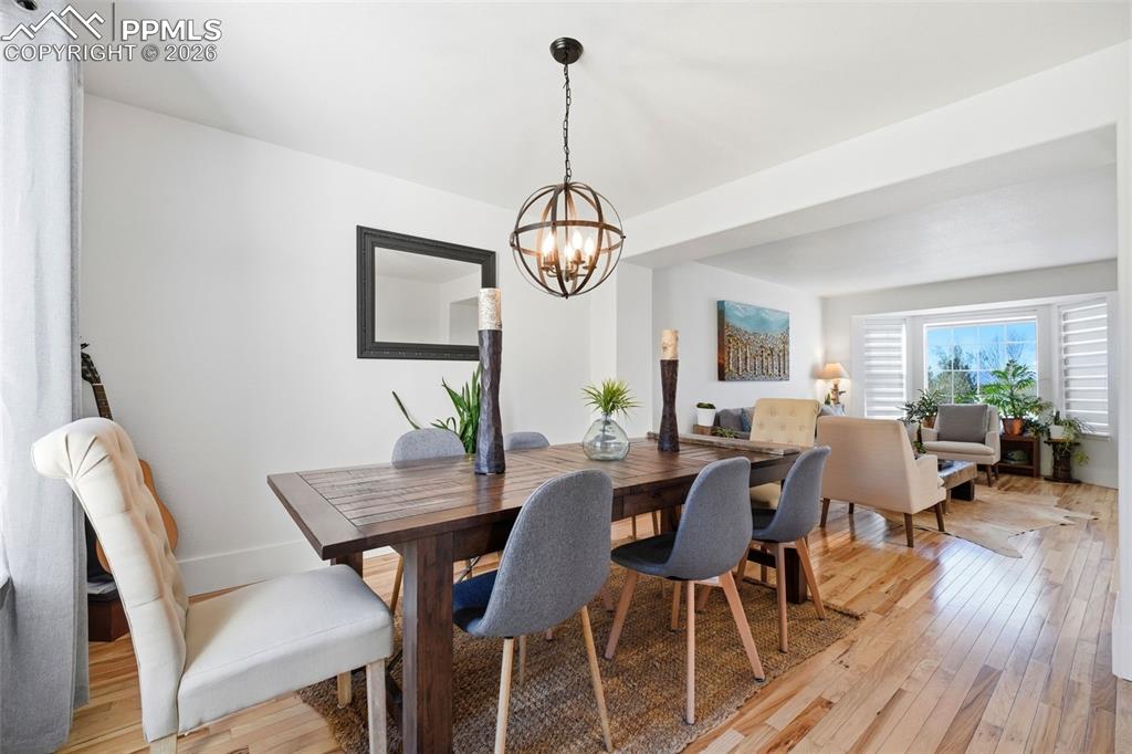 Image 8 of 49: Dining Area