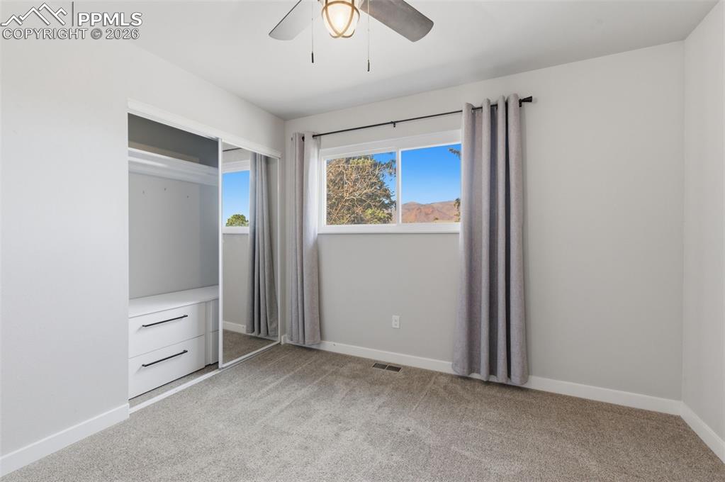 Image 18 of 39: Bedroom