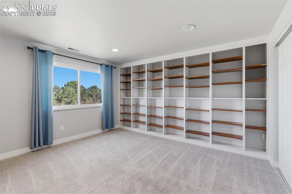 Image 28 of 39: Bedroom