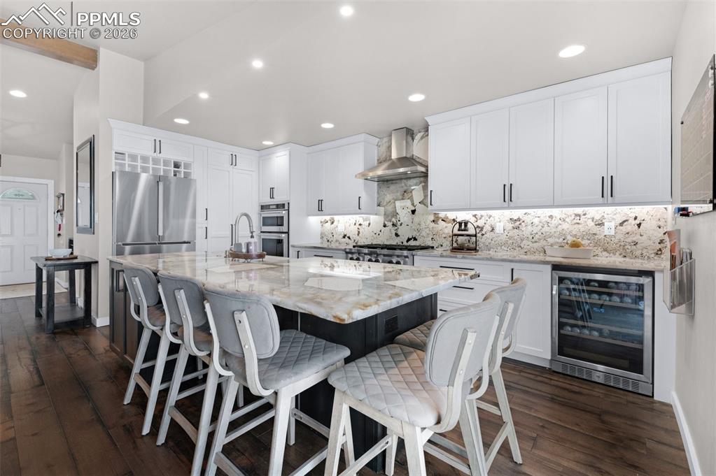 Image 3 of 39: Kitchen