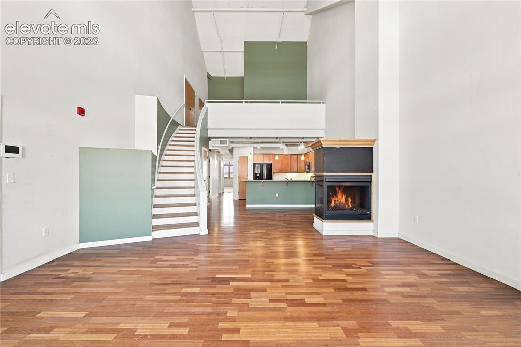 Image 9 of 50: Great Room