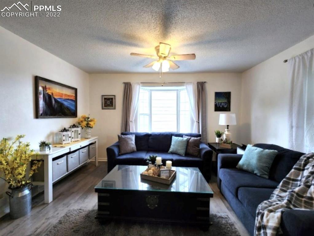 Listing 8435573, Image 3 of 30