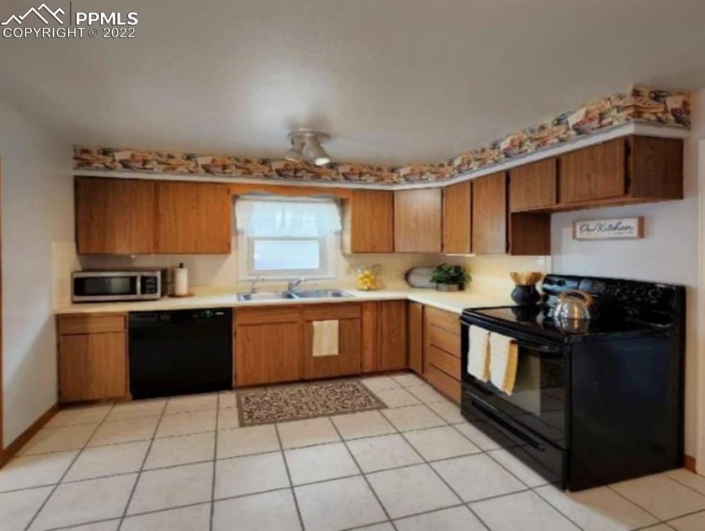 Listing 8435573, Image 5 of 30