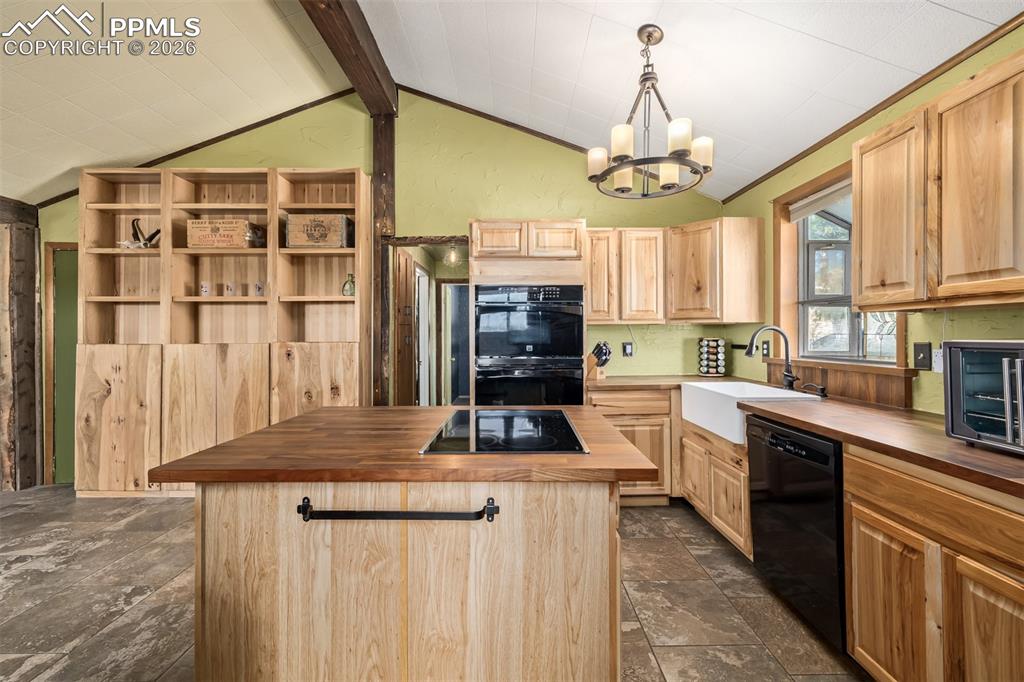 Image 15 of 44: No Description Available