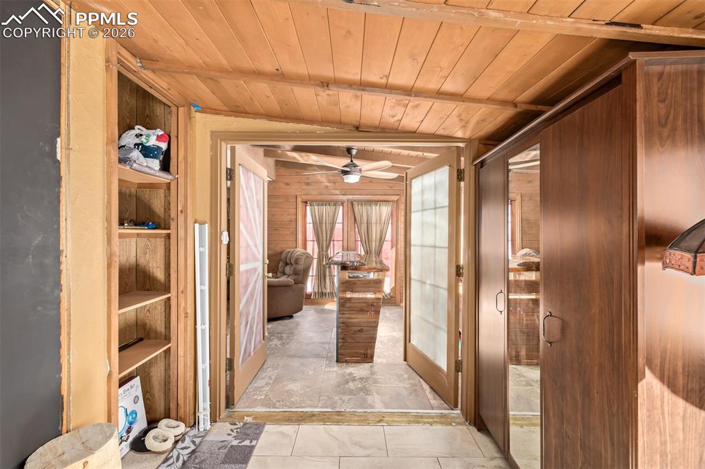 Image 25 of 44: No Description Available