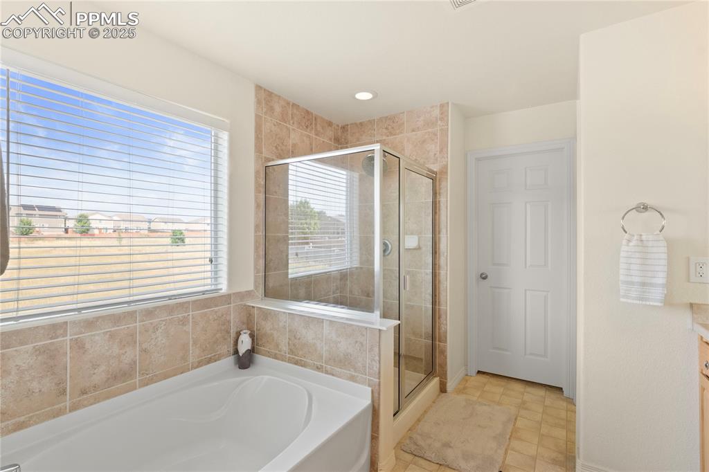 Image 25 of 38: Master Bathroom