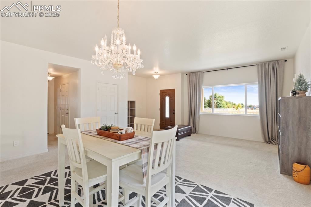 Image 6 of 38: Dining Area