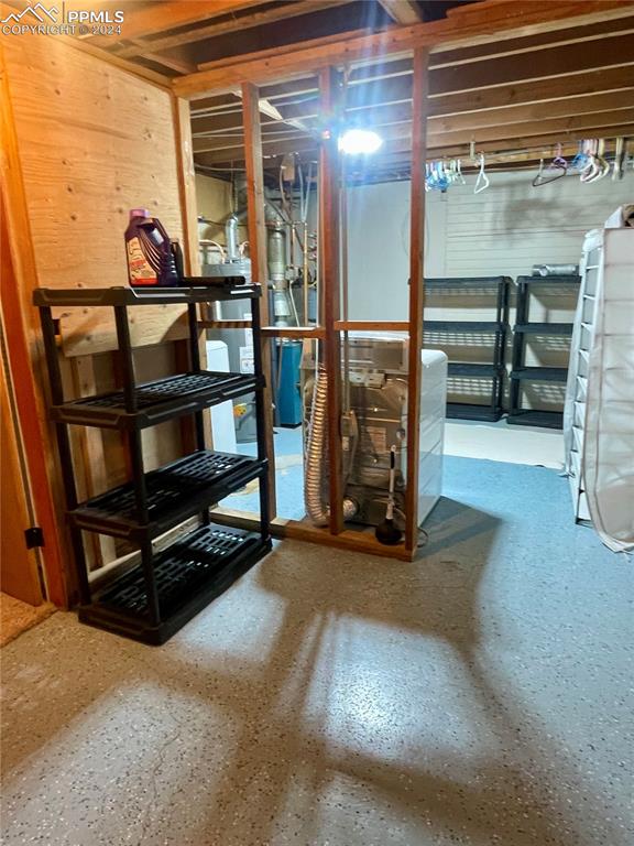 Image 37 of 47: Washer, Dryer and all shelving stay.