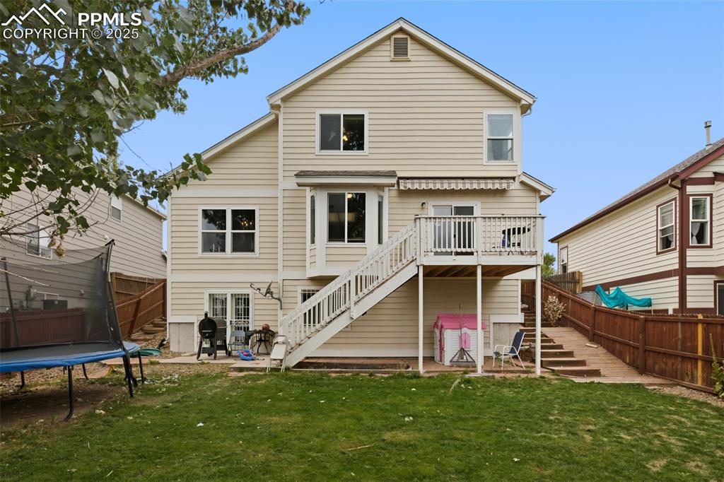 Image 25 of 25: Back of Structure