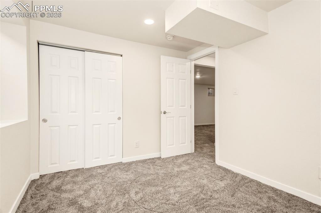 Image 22 of 28: Bedroom