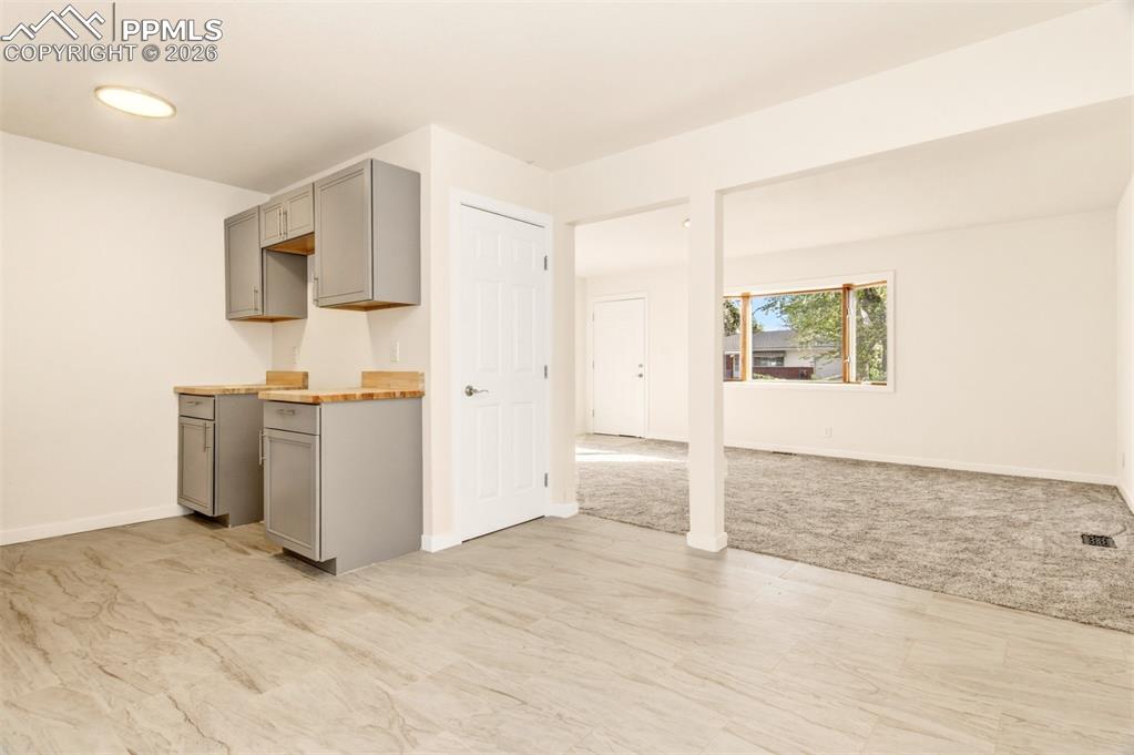 Image 4 of 28: Kitchen