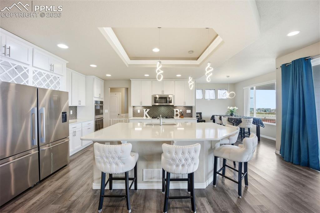 Image 8 of 46: Kitchen