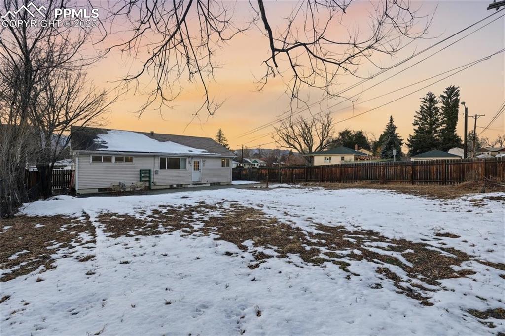 Image 36 of 42: Back of Structure