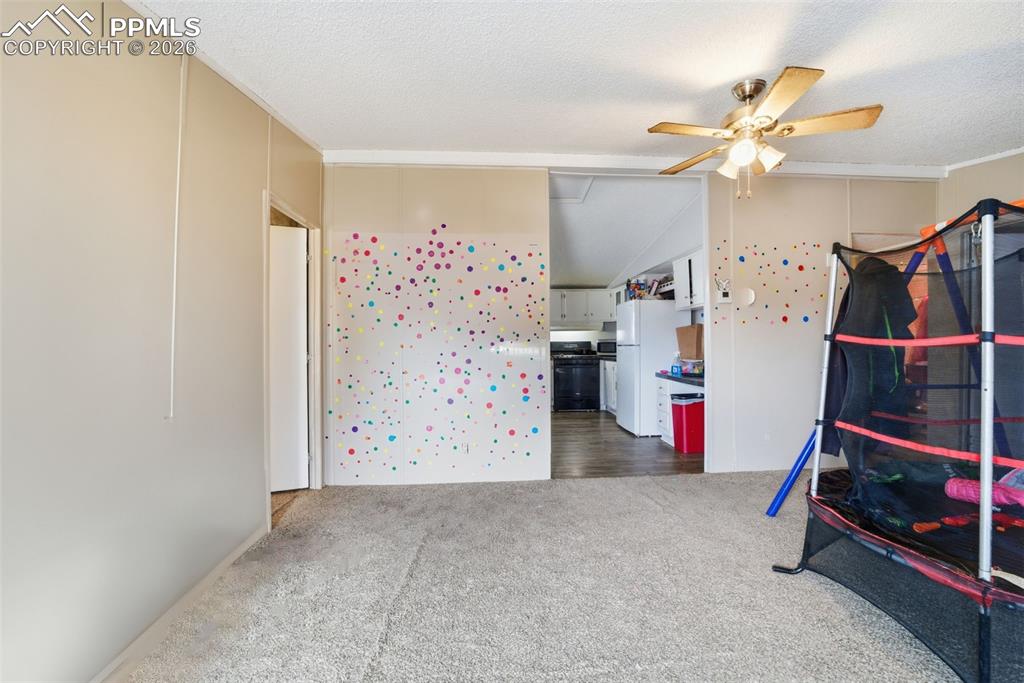 Image 10 of 39: No Description Available