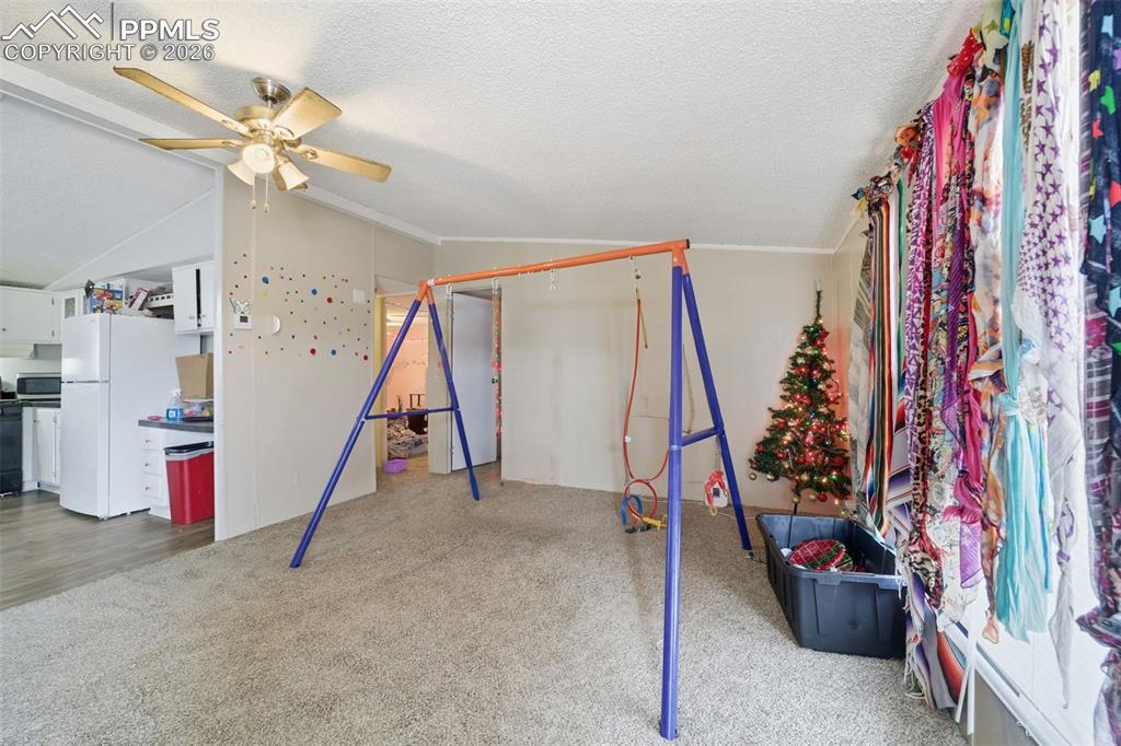 Image 11 of 39: No Description Available