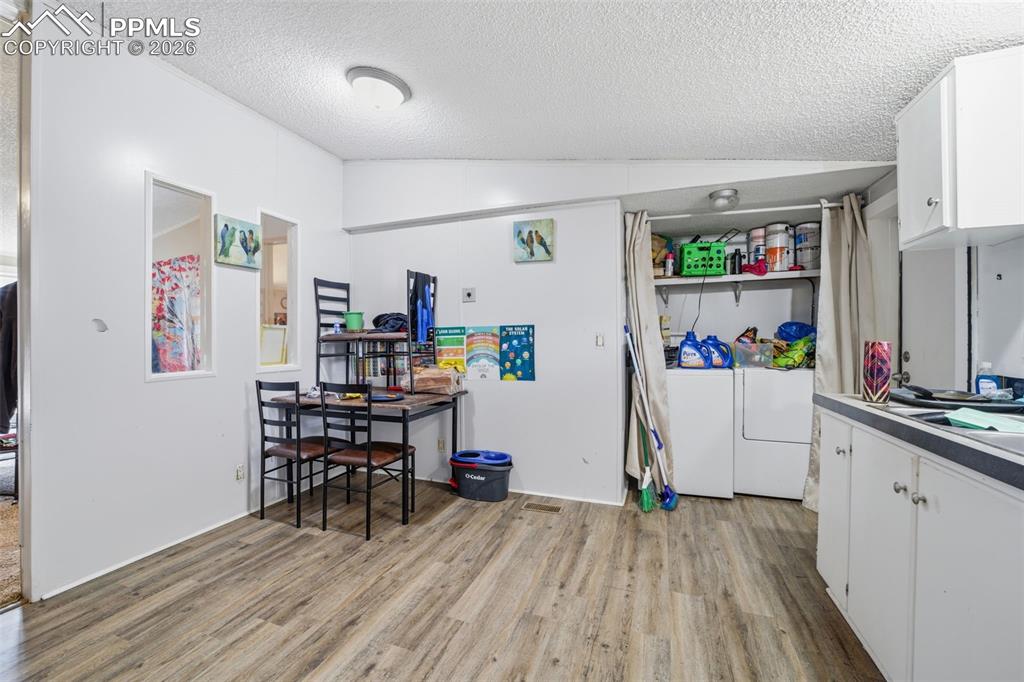 Image 19 of 39: No Description Available