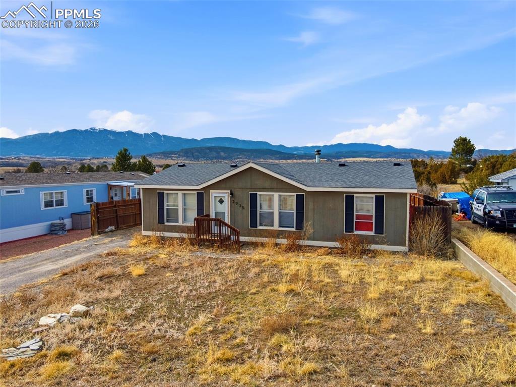 Image 25 of 39: No Description Available