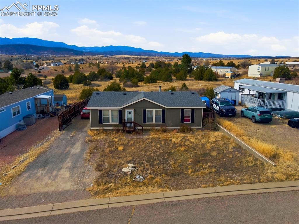 Image 26 of 39: No Description Available