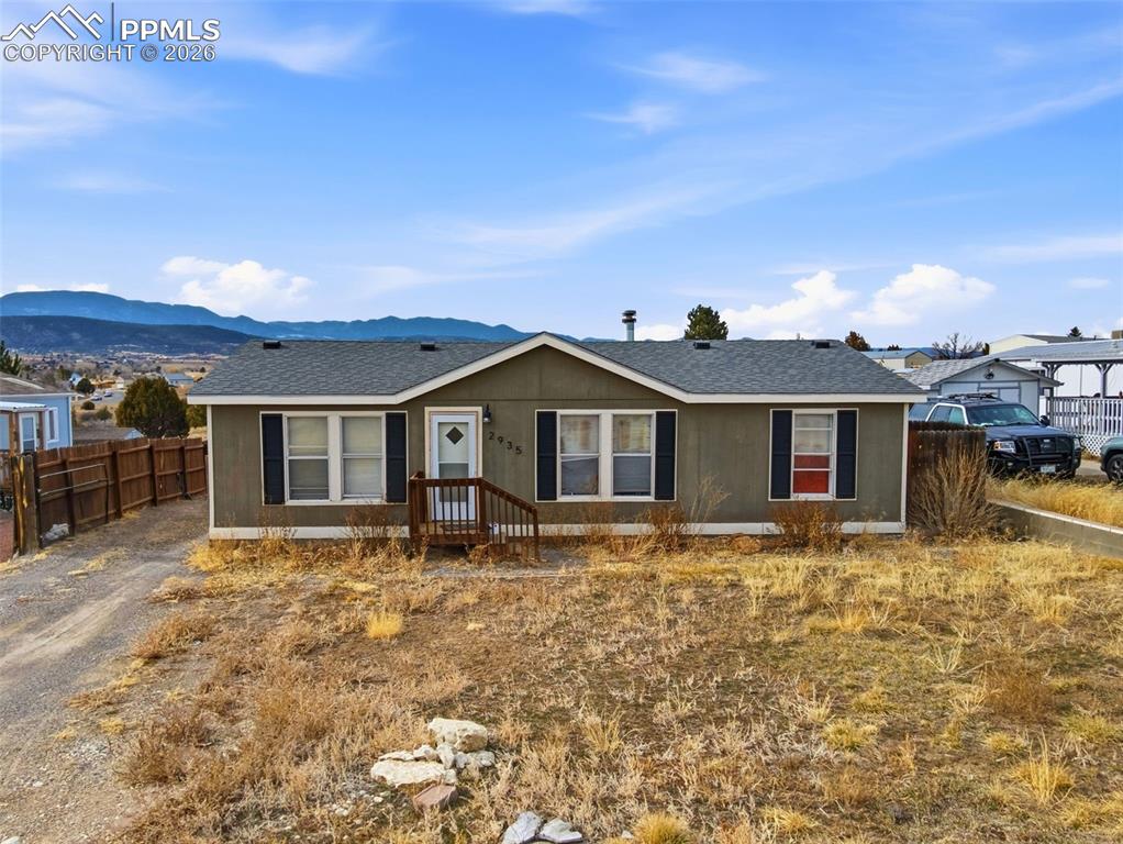 Image 31 of 39: No Description Available