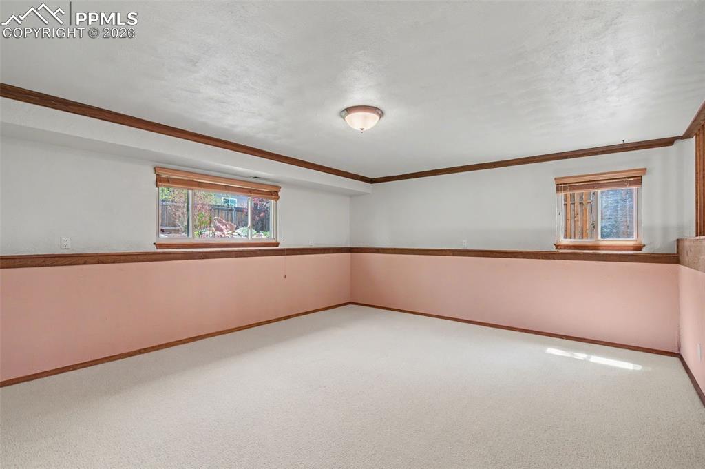 Image 13 of 27: Recreation Room