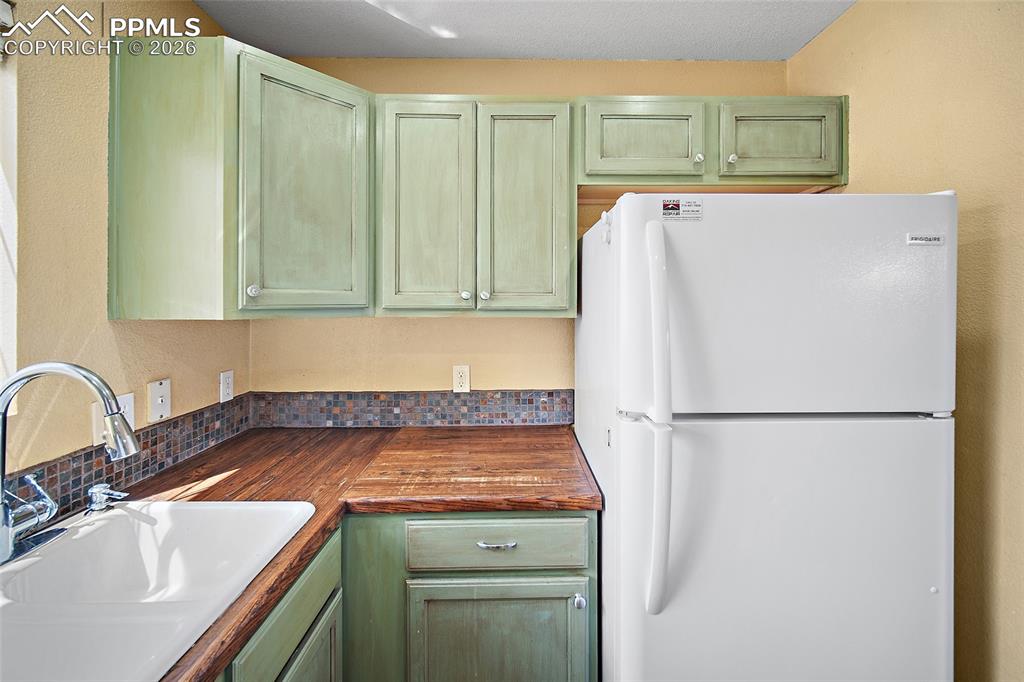 Image 17 of 49: No Description Available