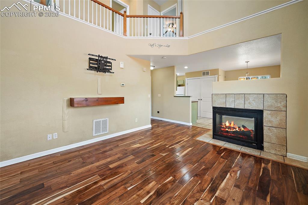 Image 4 of 49: No Description Available