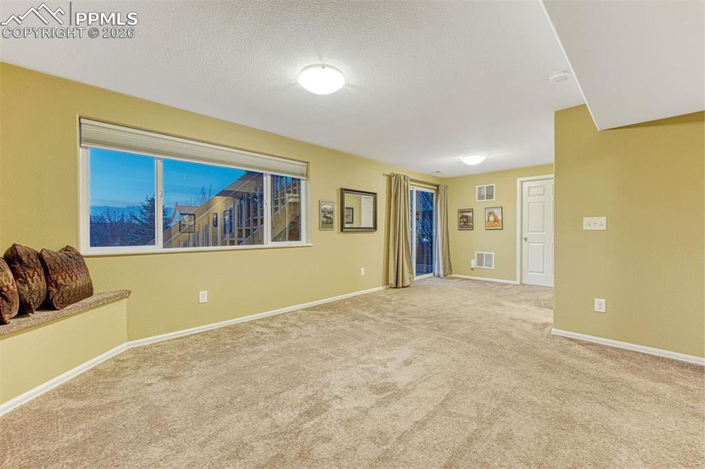 Image 38 of 46: Perhaps the ultimate guest suite