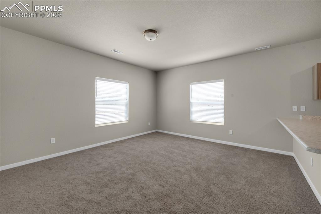 Listing 8448696, Image 5 of 23