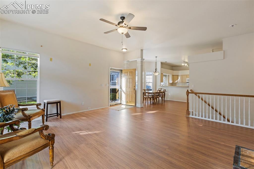 Image 8 of 32: Living Room