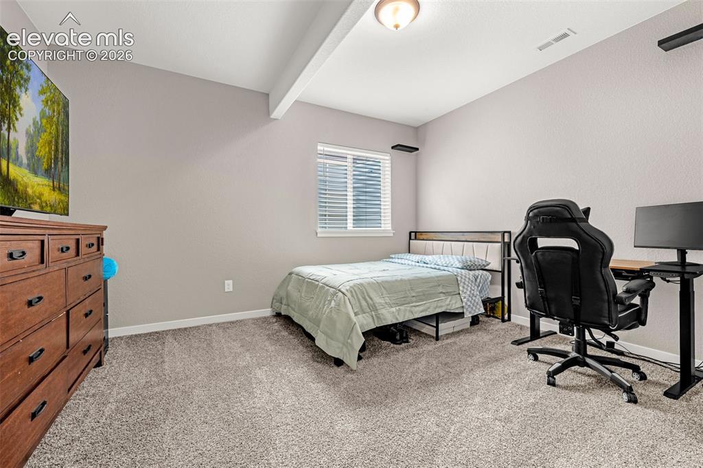 Image 36 of 47: Bedroom