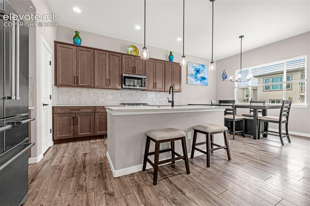 Image 9 of 47: Kitchen