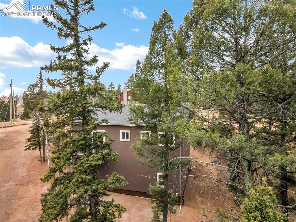 Image 40 of 41: Side of Structure