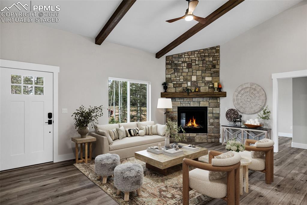 Image 8 of 41: Kitchen