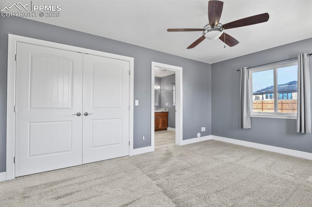 Image 18 of 37: Bedroom