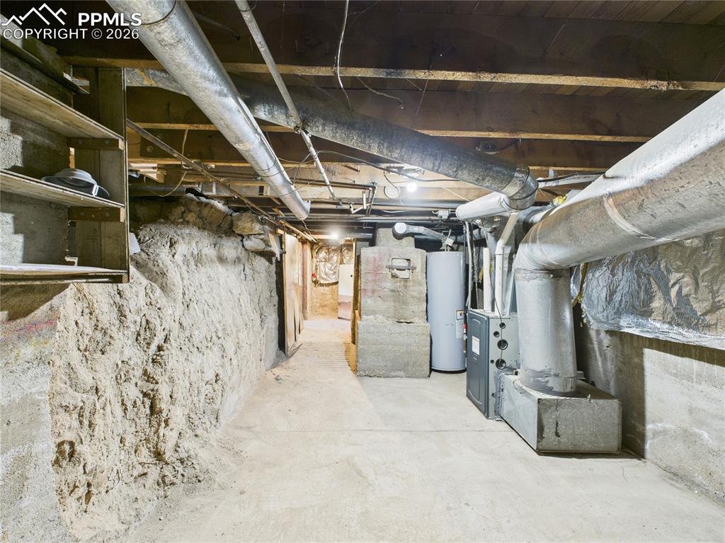 Image 23 of 33: Basement