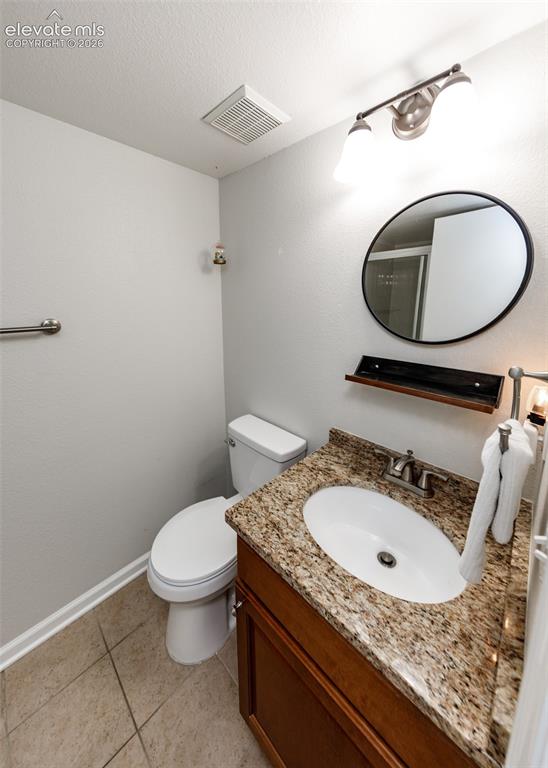 Image 41 of 48: Bathroom