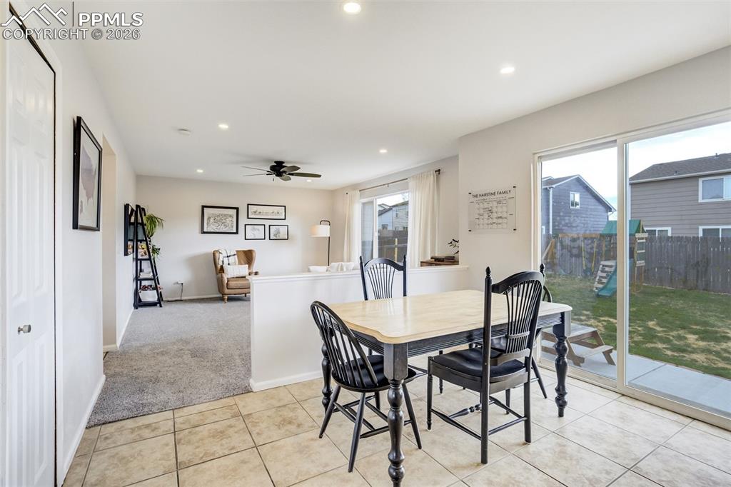 Image 14 of 49: Dining Area