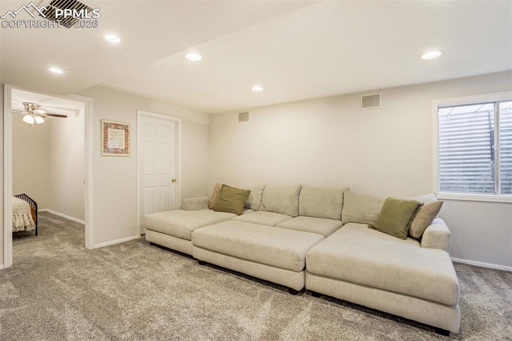 Image 32 of 49: Living Room