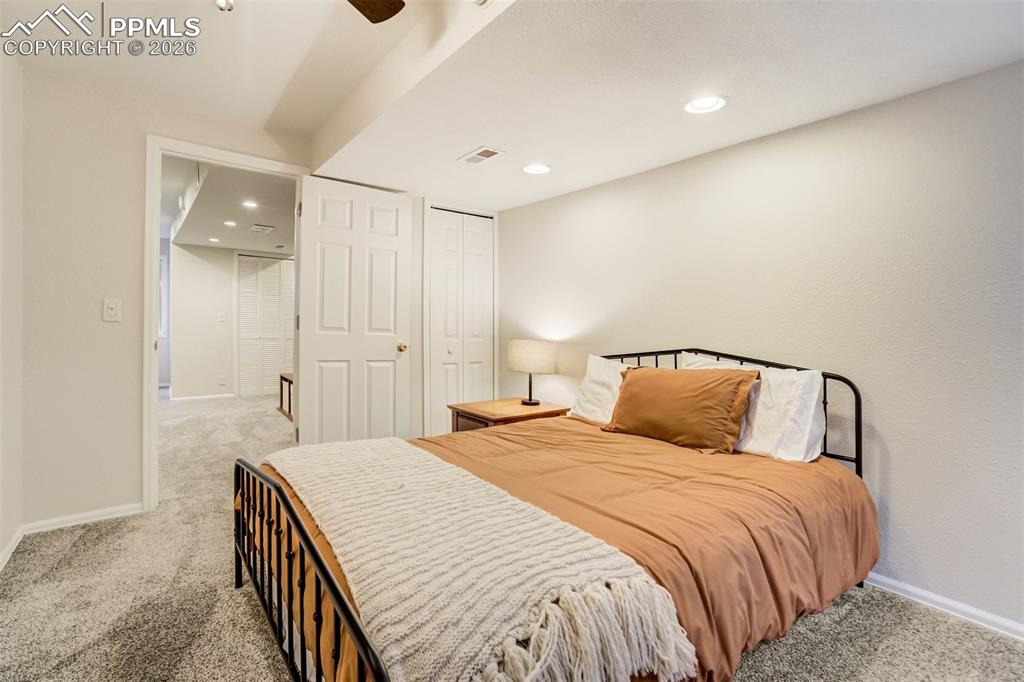 Image 36 of 49: Bedroom