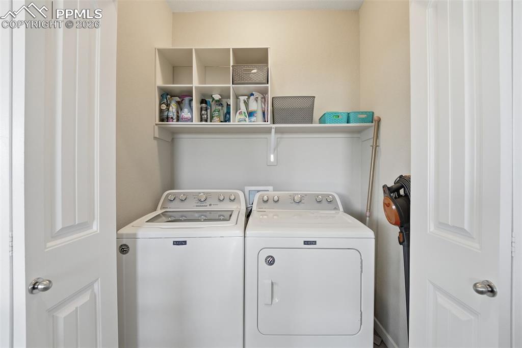 Image 30 of 33: Laundry