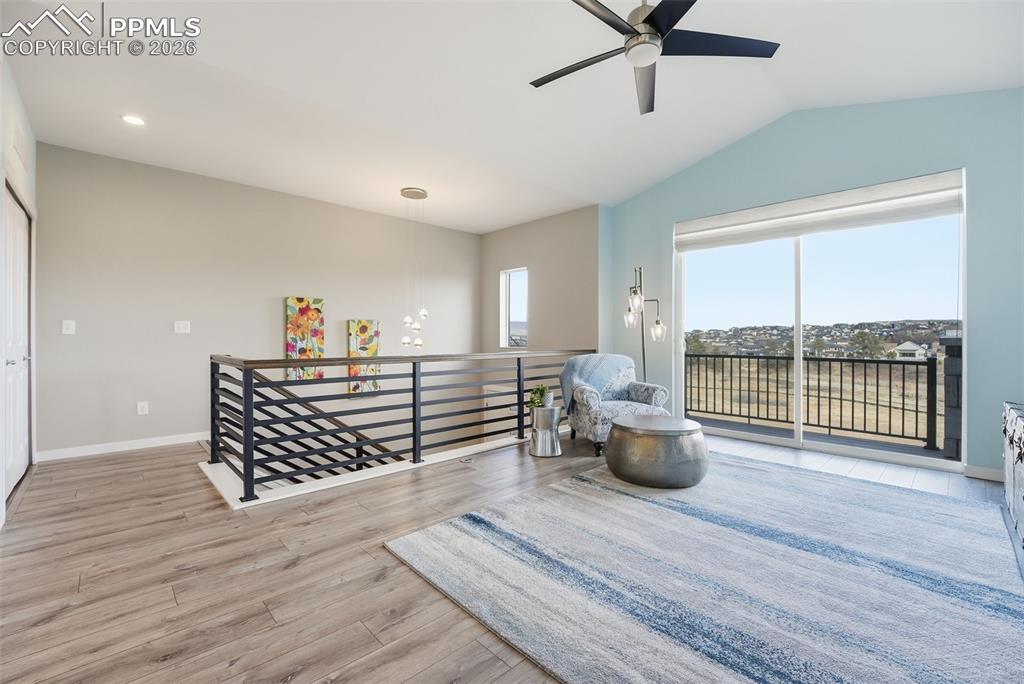 Image 7 of 33: Living Room