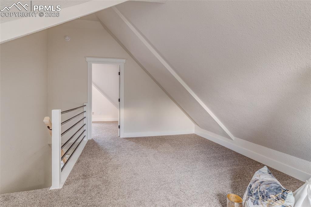 Image 22 of 27: Bonus Room