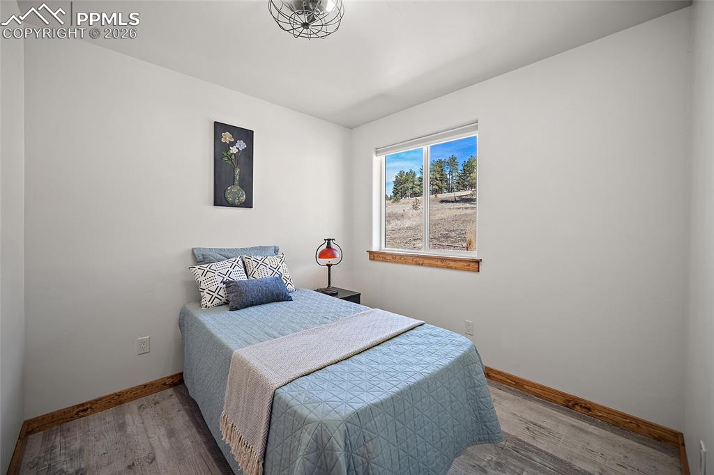 Image 25 of 45: Bedroom 1