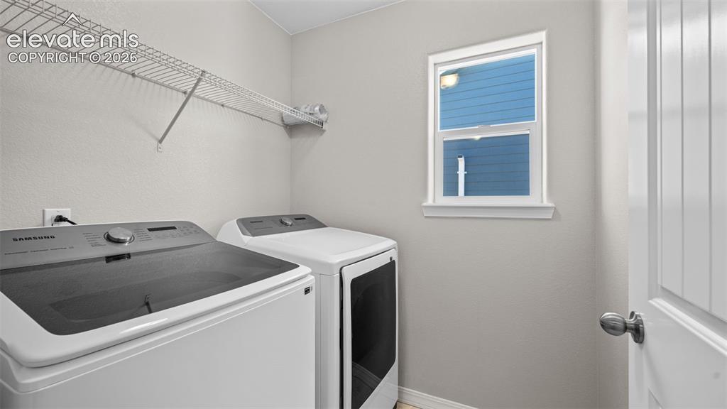 Image 14 of 38: Laundry