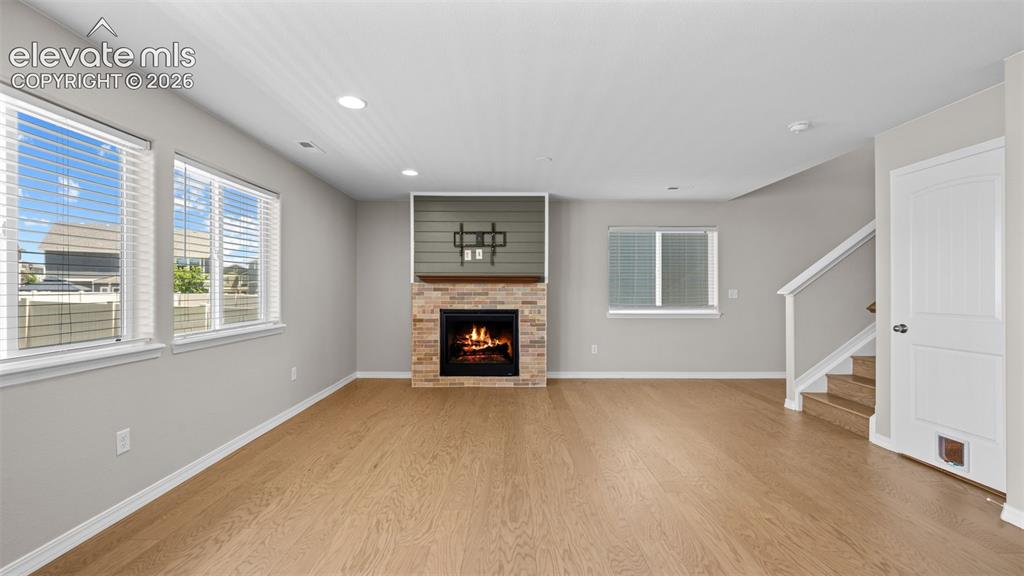 Image 7 of 38: Living Room