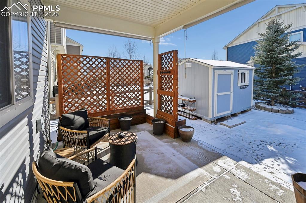 Image 23 of 35: Patio