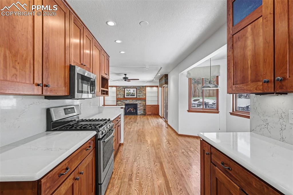 Image 12 of 42: Kitchen